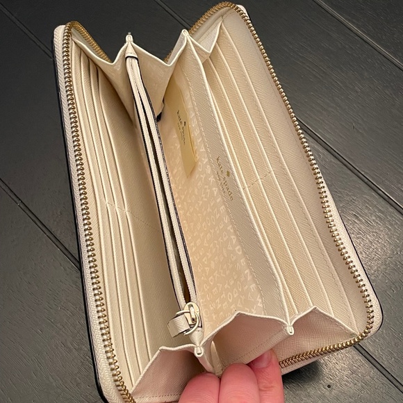 Kate Spade Zip-Around Wallet - Picture 3 of 4